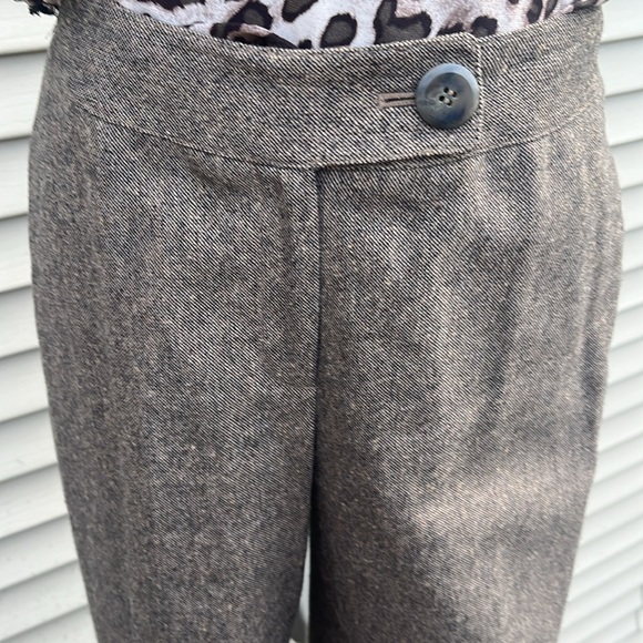 Women's Brown Suit Set - Picture 6 of 11